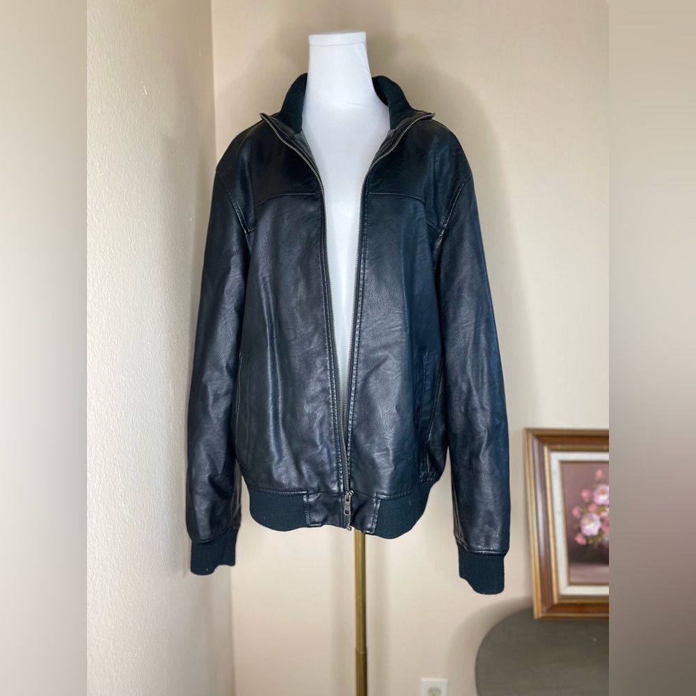Tommy Hilfiger Black Bomber faux leather jacket size Large